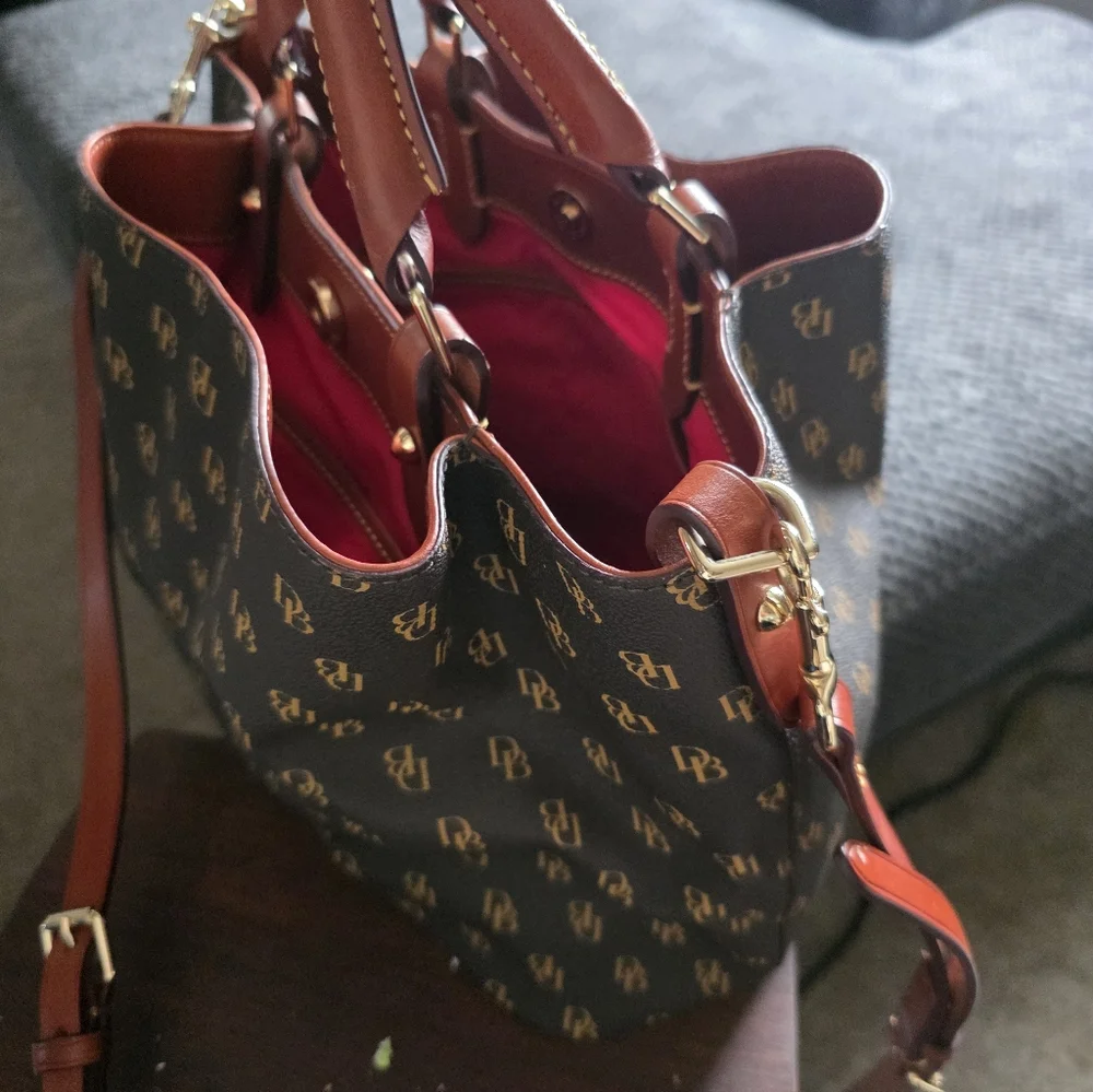 Brown and Black Designer Tote Bag - Picture 2 of 6